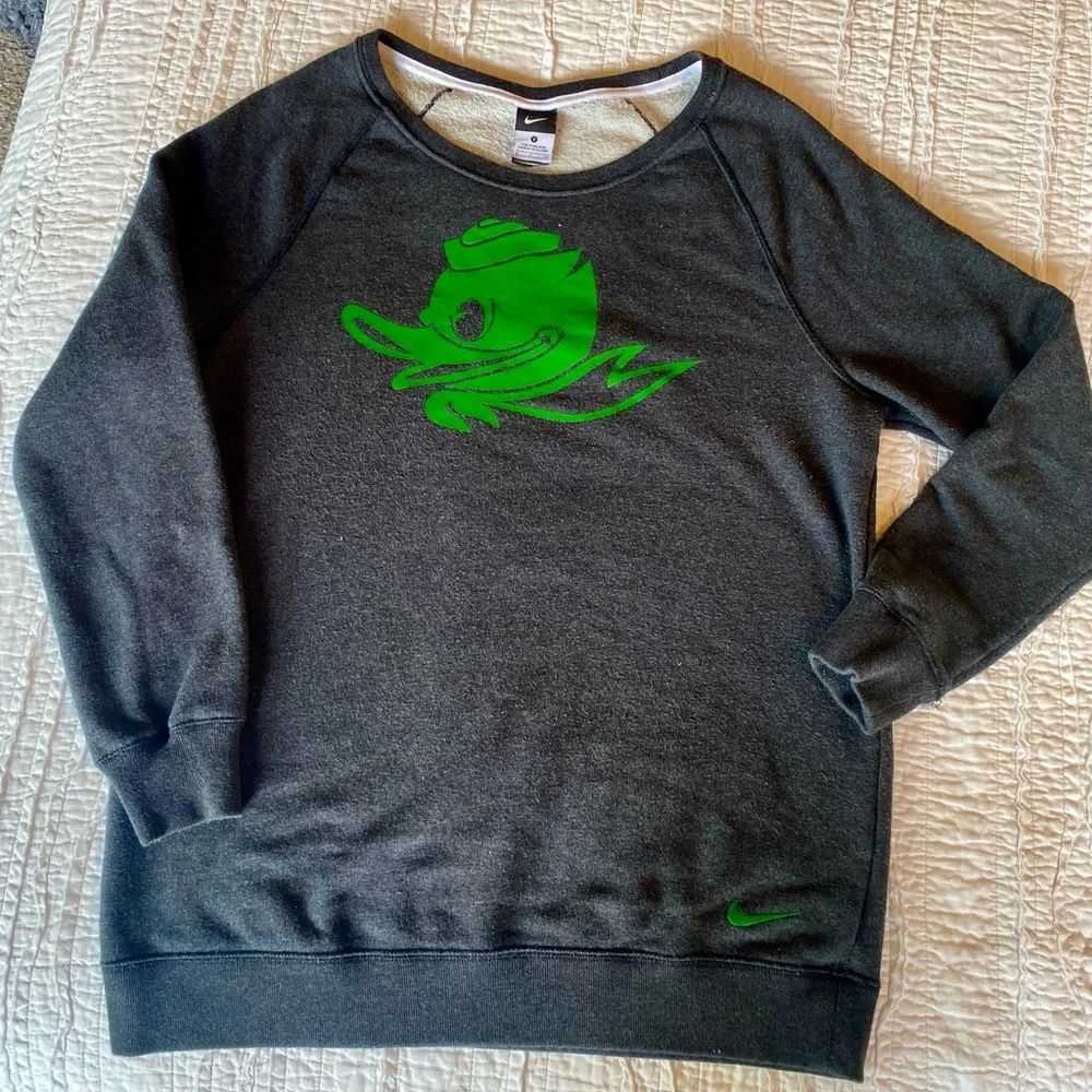 NIKE Oregon Duck Sweatshirt - Picture 2 of 5